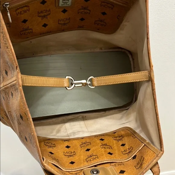 MCM Brown and Green Tote Bag - Picture 6 of 16